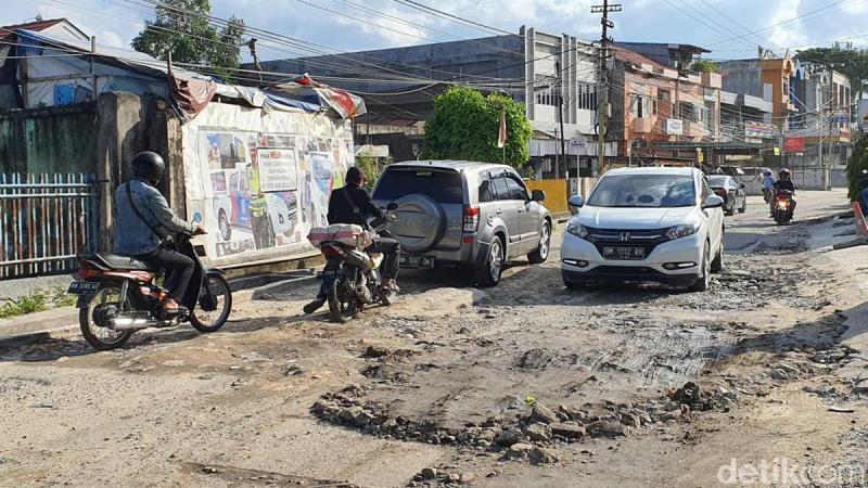 Perbaikan Jalan di 15 Kecamatan di Pekanbaru Dimulai Bulan Juli